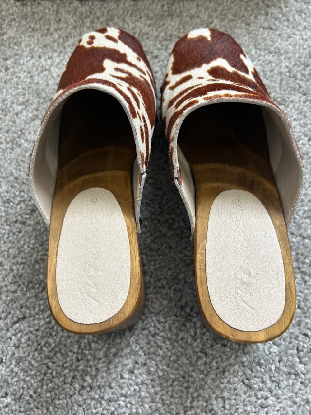 Matisse Brown and White Cowhide Clog Mules - Picture 4 of 4